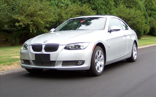 BMW 3 series 2009 photo 1
