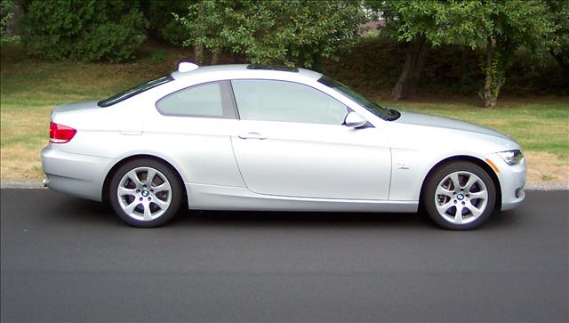 BMW 3 series 2009 photo 4