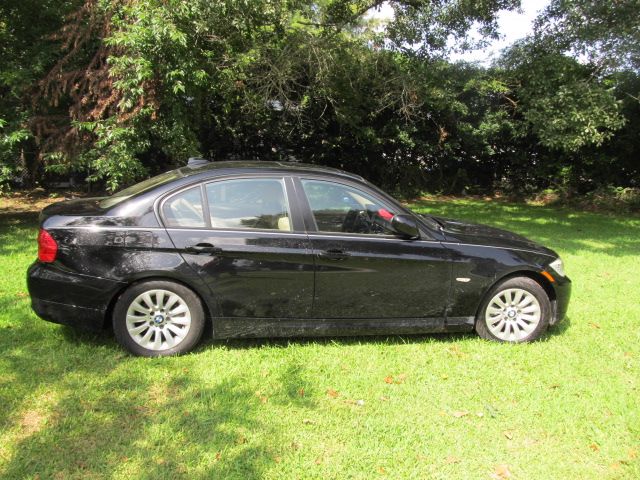 BMW 3 series 2009 photo 2