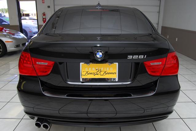 BMW 3 series 2009 photo 3