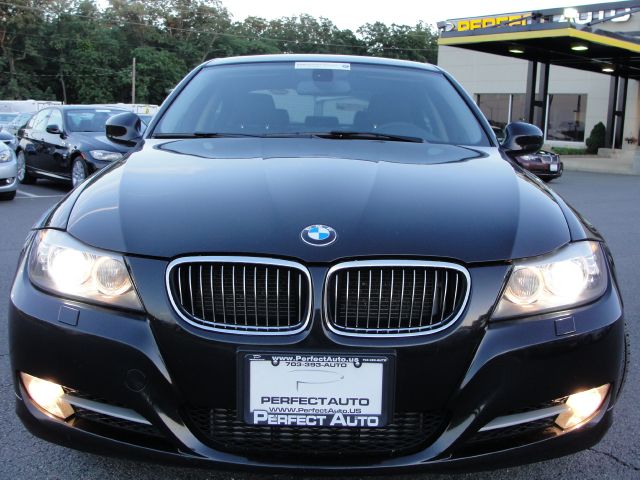 BMW 3 series 2010 photo 23