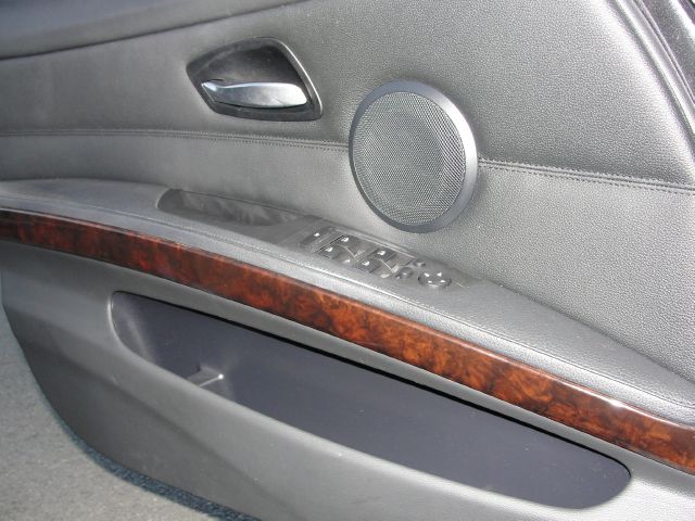 BMW 3 series 2010 photo 5