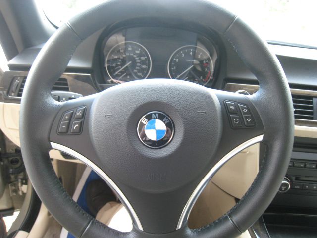 BMW 3 series 2010 photo 10