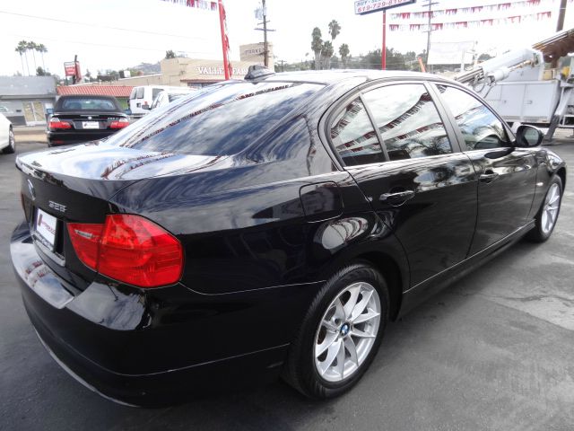 BMW 3 series 2010 photo 4