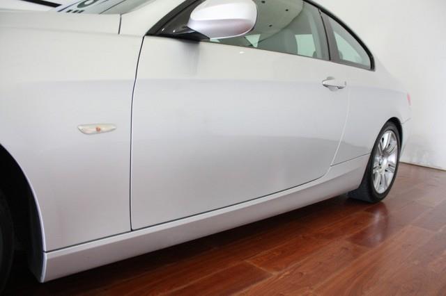 BMW 3 series 2010 photo 1