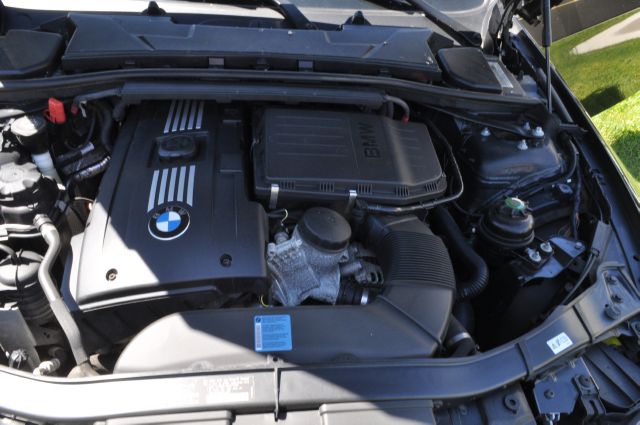 BMW 3 series 2010 photo 13