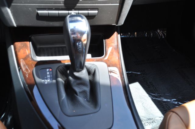 BMW 3 series 2010 photo 18