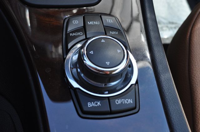 BMW 3 series 2010 photo 19