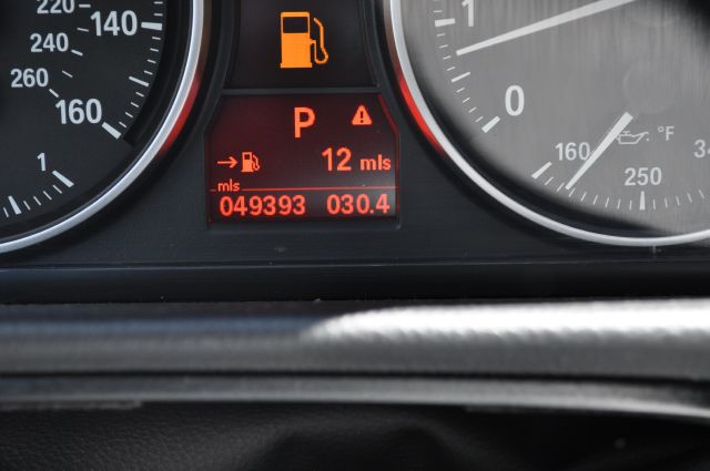 BMW 3 series 2010 photo 24