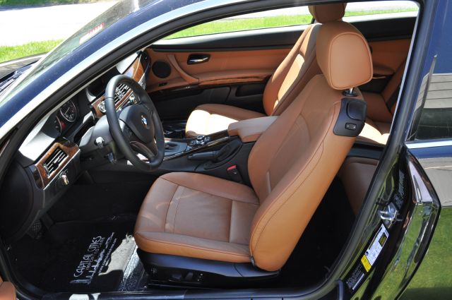 BMW 3 series 2010 photo 29