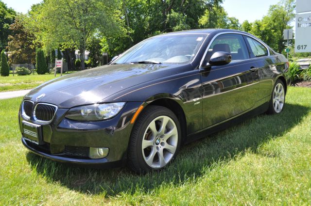 BMW 3 series 2010 photo 3