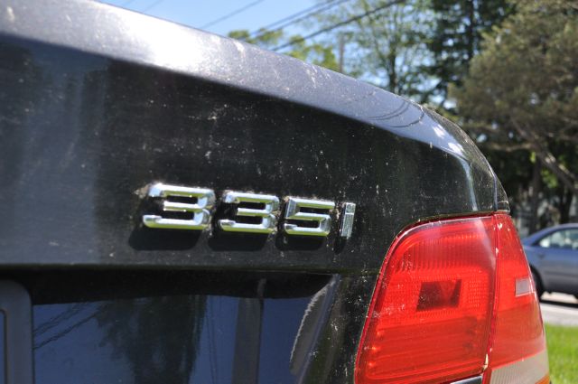 BMW 3 series 2010 photo 4