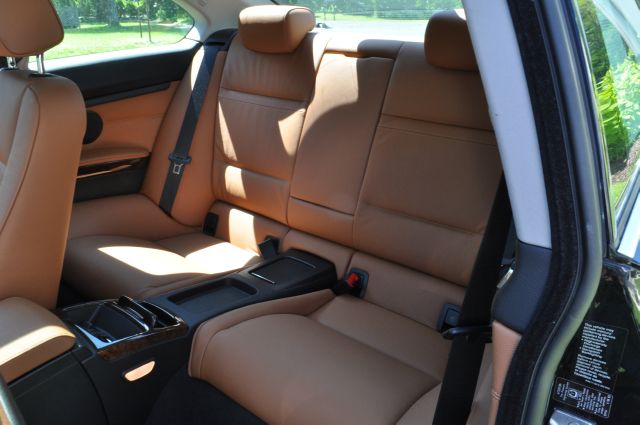 BMW 3 series 2010 photo 41