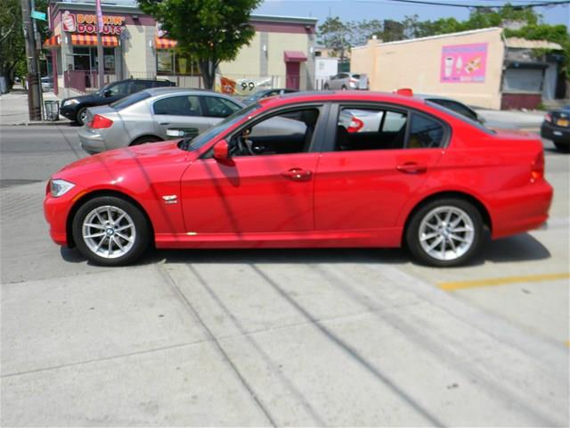 BMW 3 series 2010 photo 30