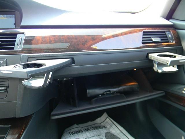 BMW 3 series 2010 photo 5