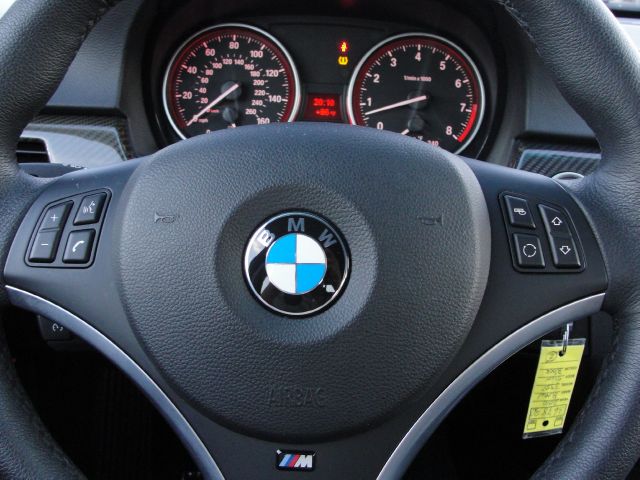 BMW 3 series 2010 photo 14