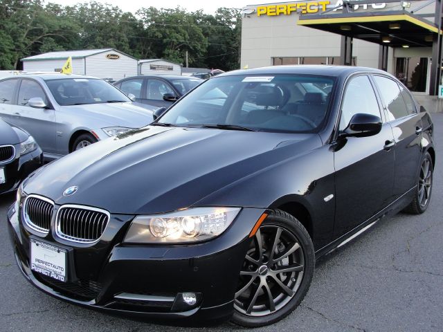 BMW 3 series 2010 photo 22