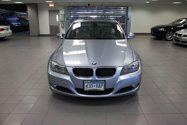 BMW 3 series 2011 photo 4