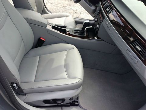 BMW 3 series 2011 photo 16