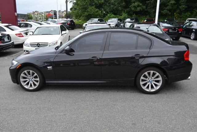BMW 3 series 2011 photo 3