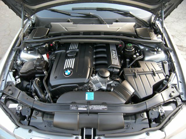BMW 3 series 2011 photo 8