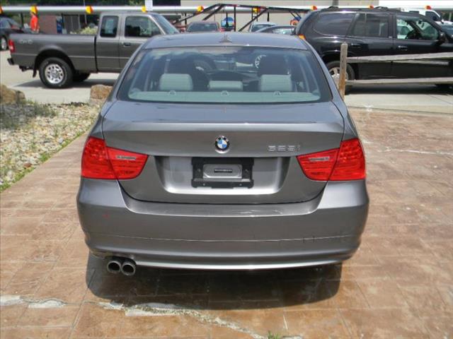 BMW 3 series 2011 photo 4
