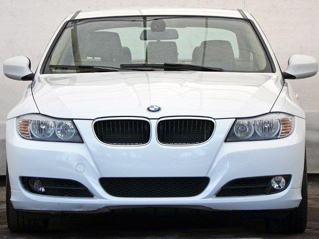 BMW 3 series SE Automatic 4X4 Beutiful Sedan