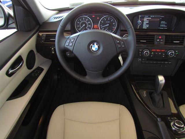 BMW 3 series 2011 photo 3