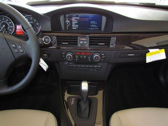 BMW 3 series 2011 photo 4