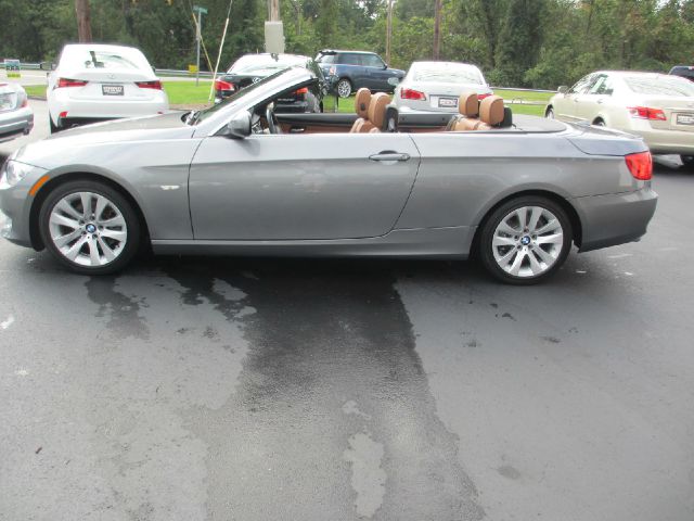 BMW 3 series 2011 photo 4