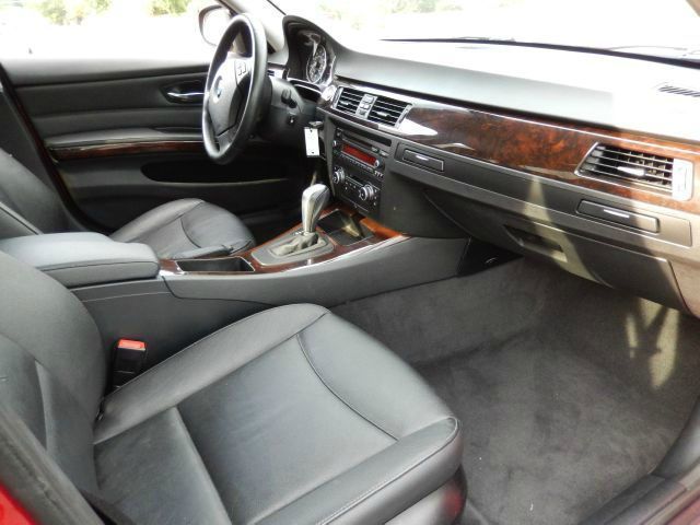 BMW 3 series 2011 photo 4