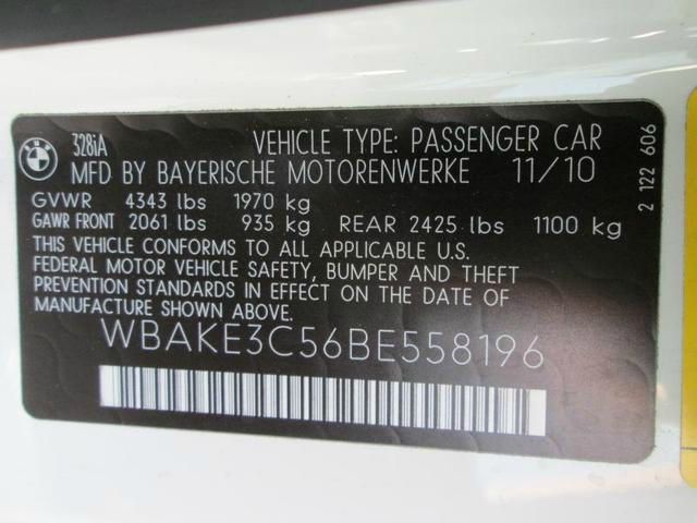 BMW 3 series 2011 photo 2