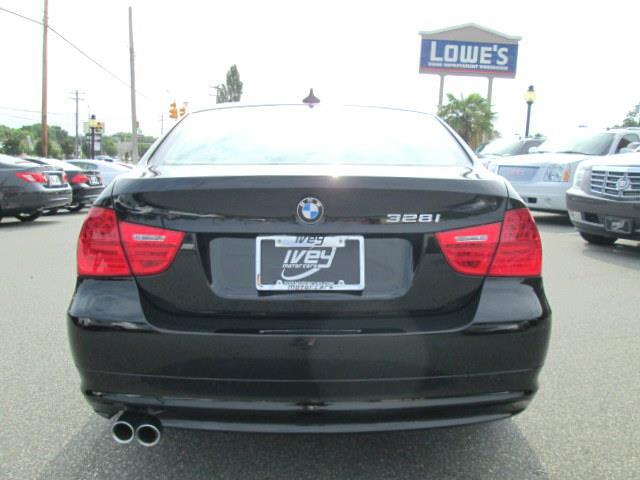 BMW 3 series 2011 photo 7