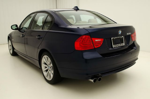 BMW 3 series EXT WB W/1sb PKG Sedan
