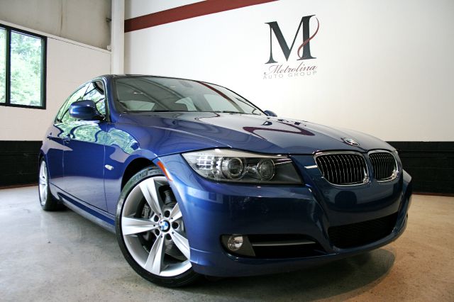 BMW 3 series 2011 photo 1