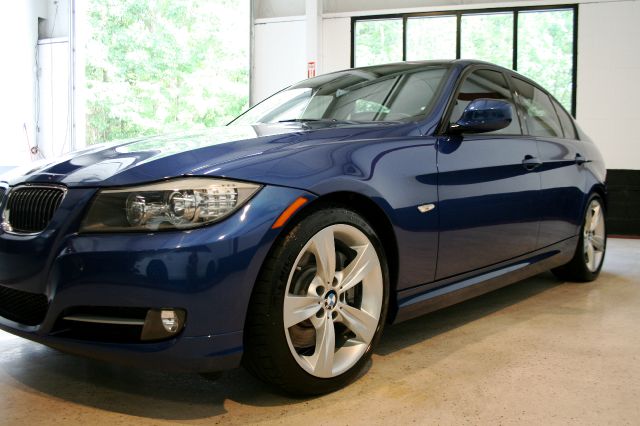 BMW 3 series 2011 photo 4