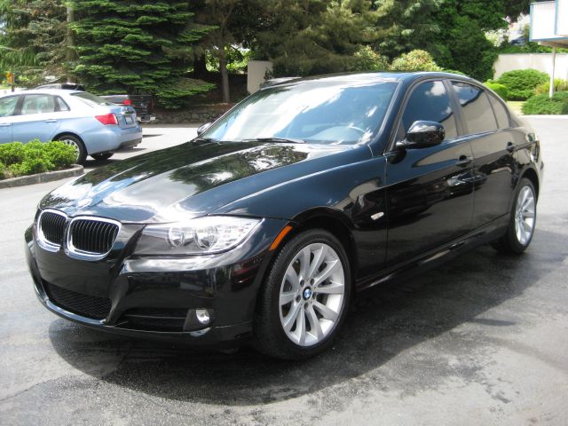 BMW 3 series 2011 photo 4