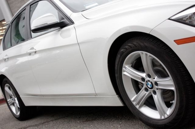 BMW 3 series 2012 photo 4