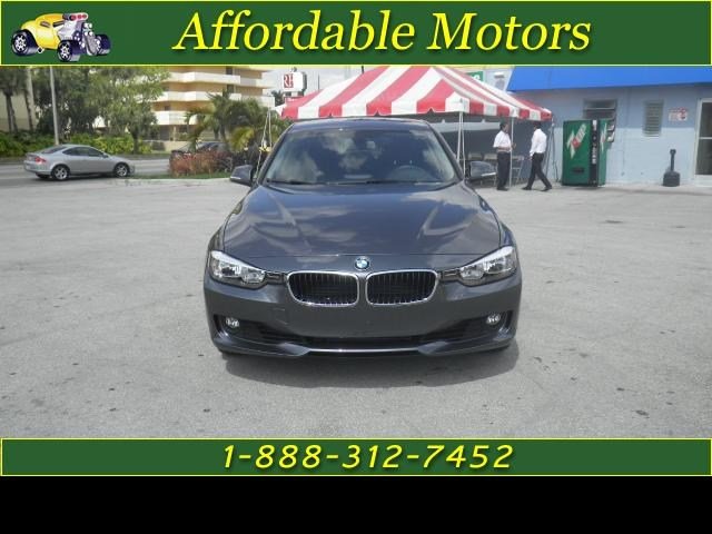 BMW 3 series 2012 photo 2