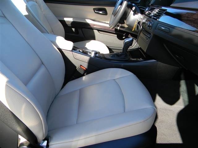 BMW 3 series 2012 photo 1