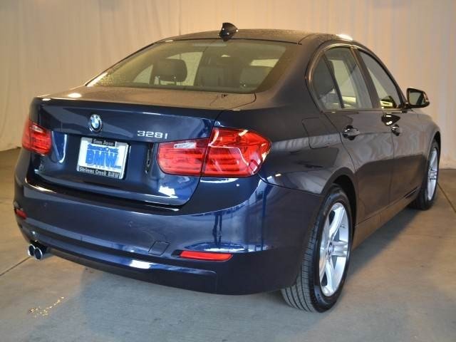 BMW 3 series 2012 photo 5