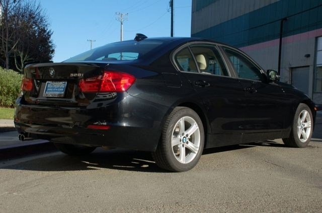 BMW 3 series 2012 photo 3