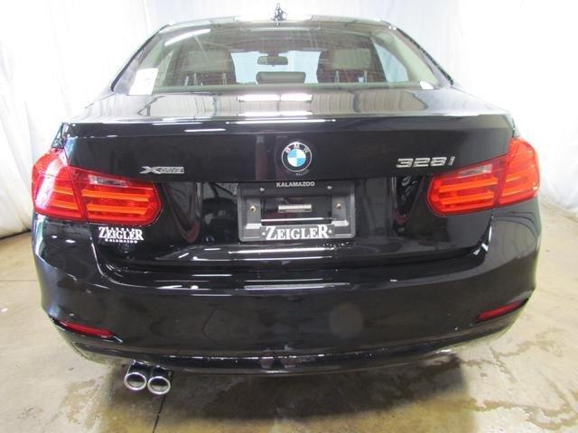 BMW 3 series 2013 photo 1