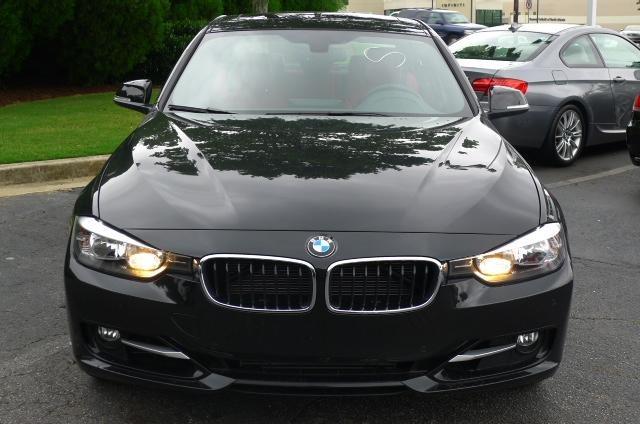 BMW 3 series 2013 photo 2