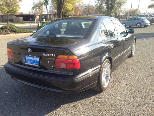 BMW 5-Series 2000 photo 3