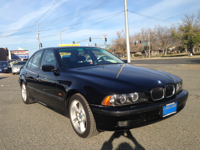 BMW 5-Series 2000 photo 4