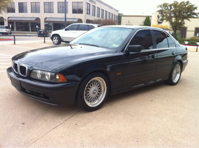 BMW 5-Series 2001 photo 2