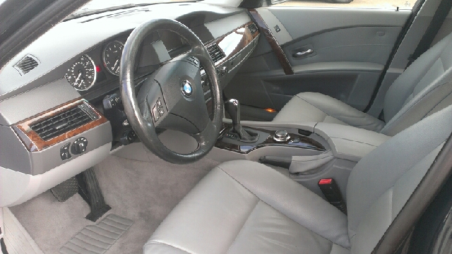 BMW 5-Series SLE ALL Wheel Drive Sedan