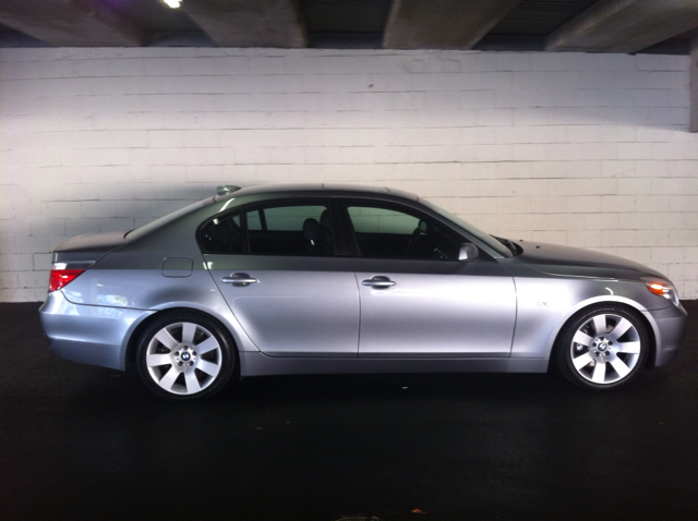 BMW 5-Series 2007 photo 3