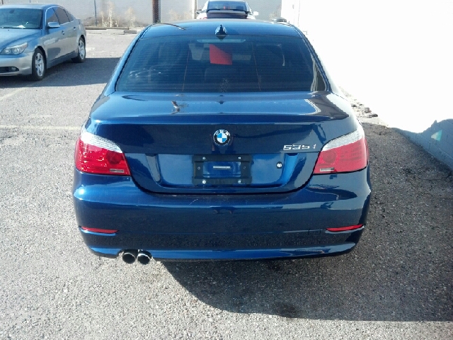 BMW 5-Series XLS AWD 4 WD Sedan